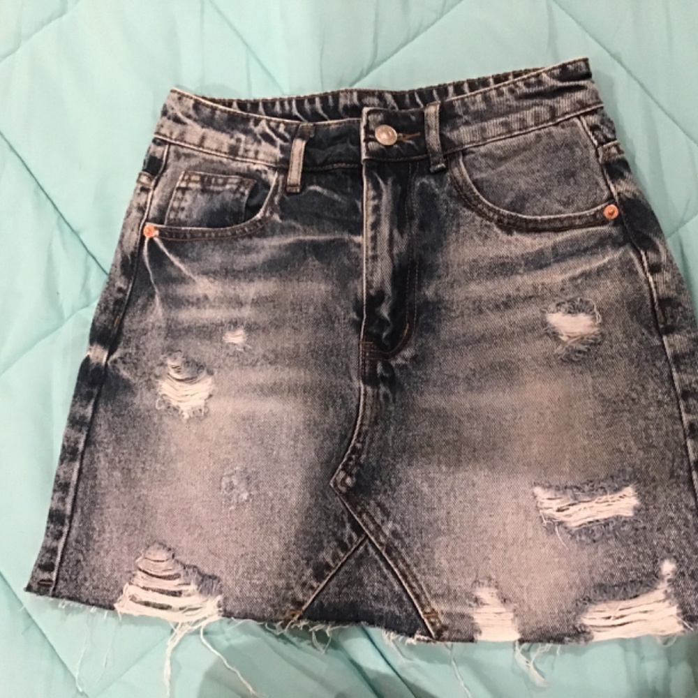 XS Shein jean skirt